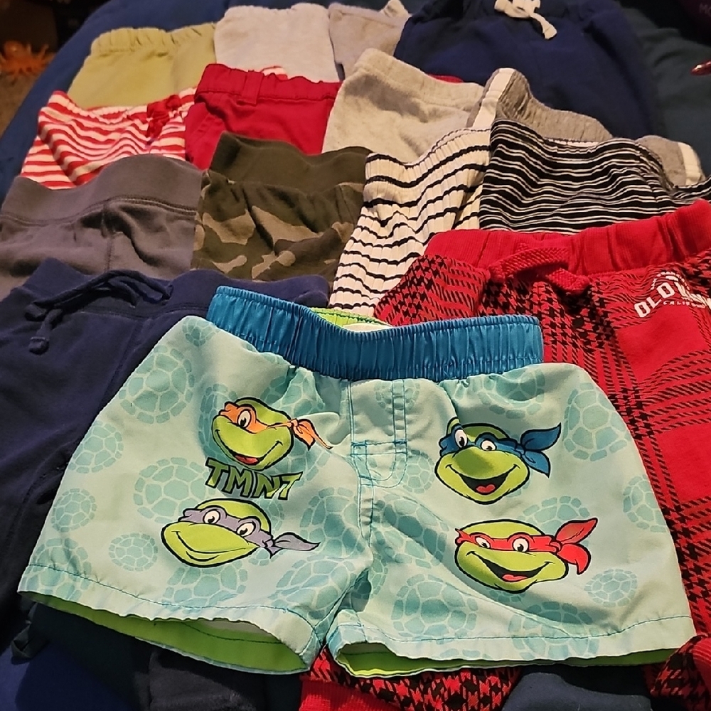 !!.          Baby Boys 6-9 M/6-12M Pants And Pair Of Shorts.     22